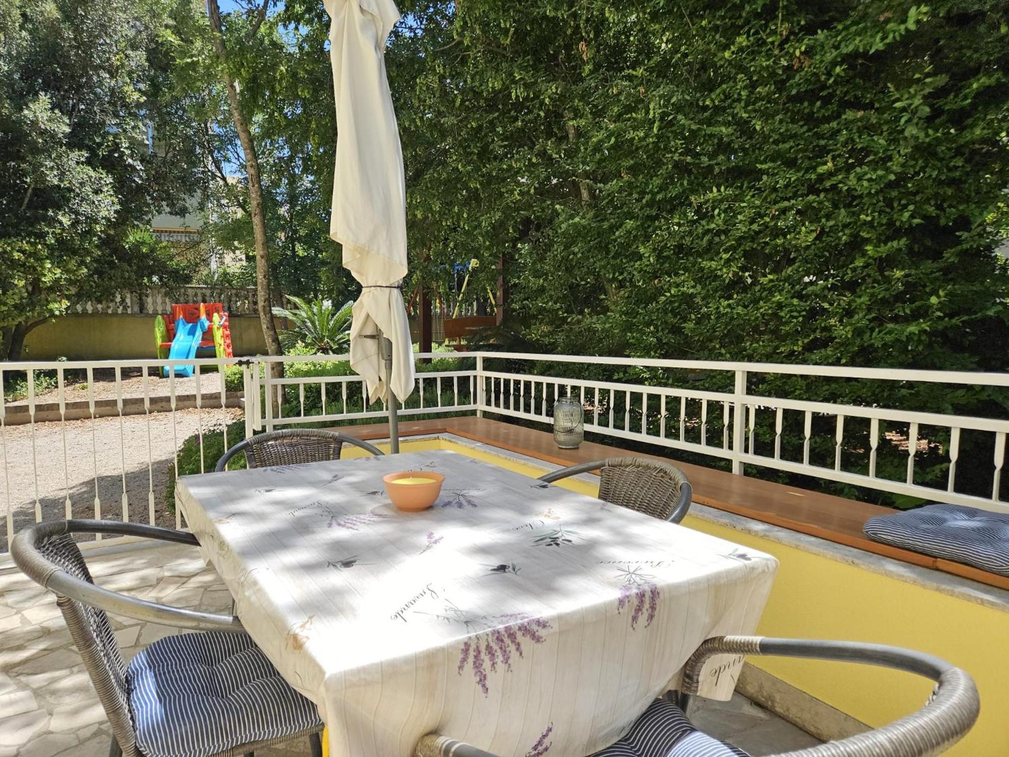 מאלינסקה Apartments Andrea מראה חיצוני תמונה
