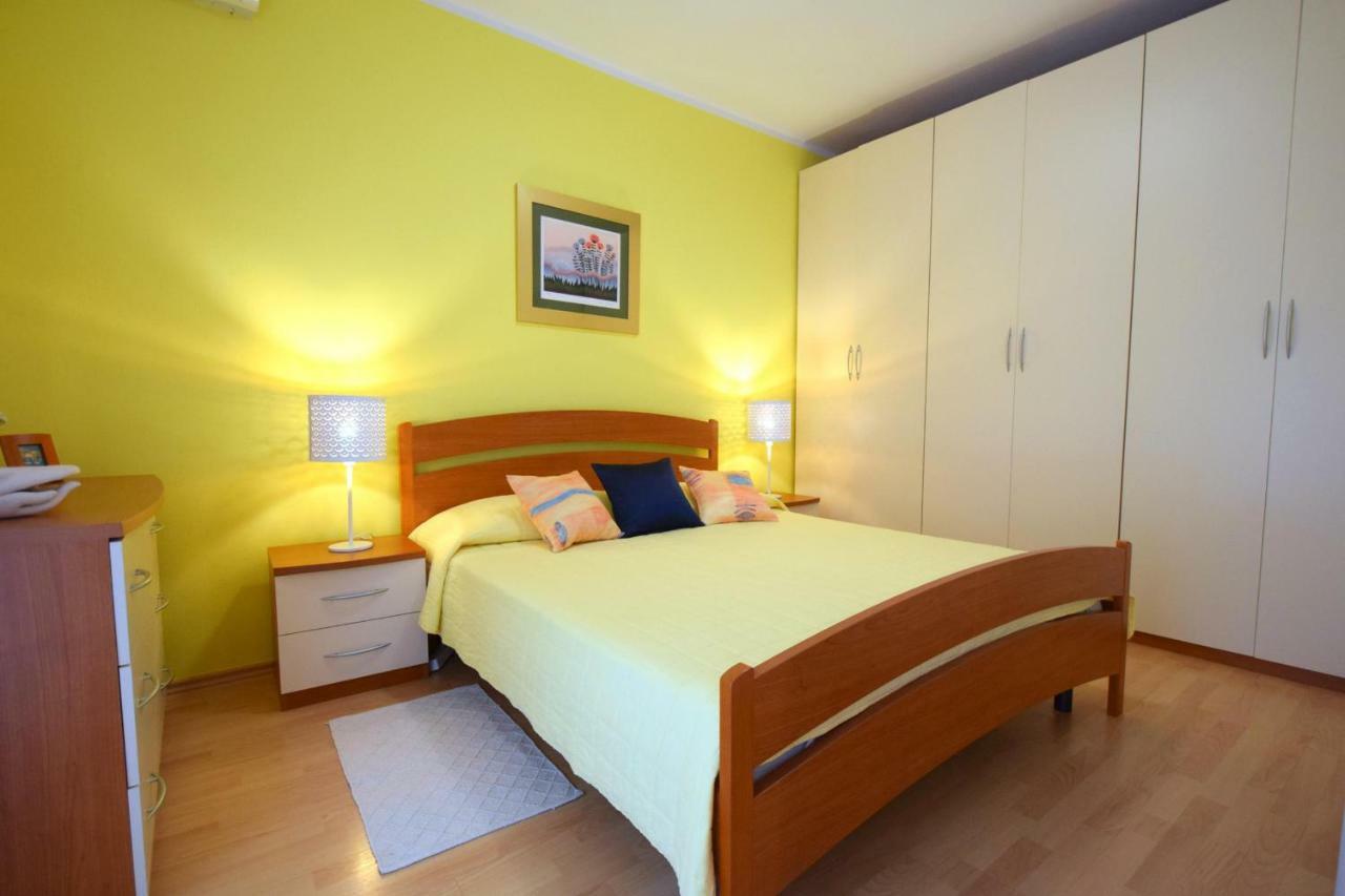 מאלינסקה Apartments Andrea מראה חיצוני תמונה