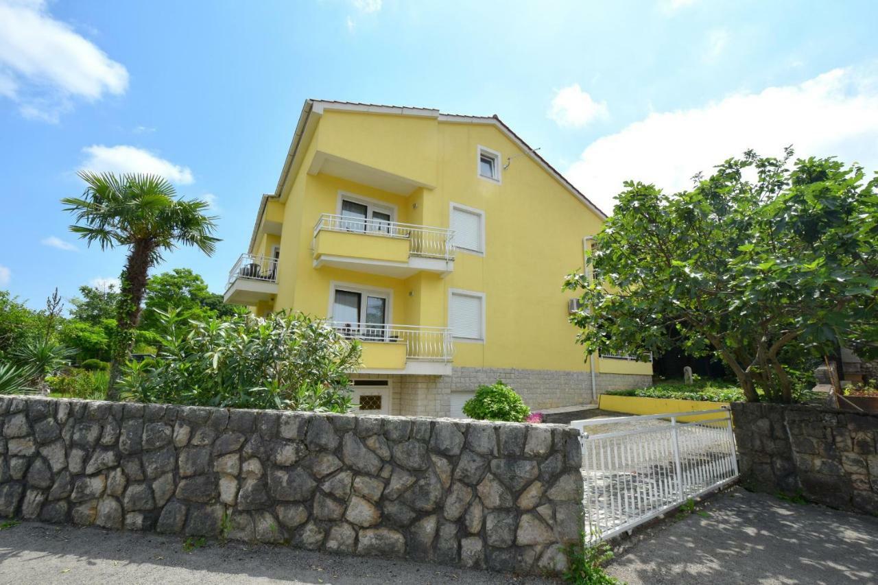 מאלינסקה Apartments Andrea מראה חיצוני תמונה