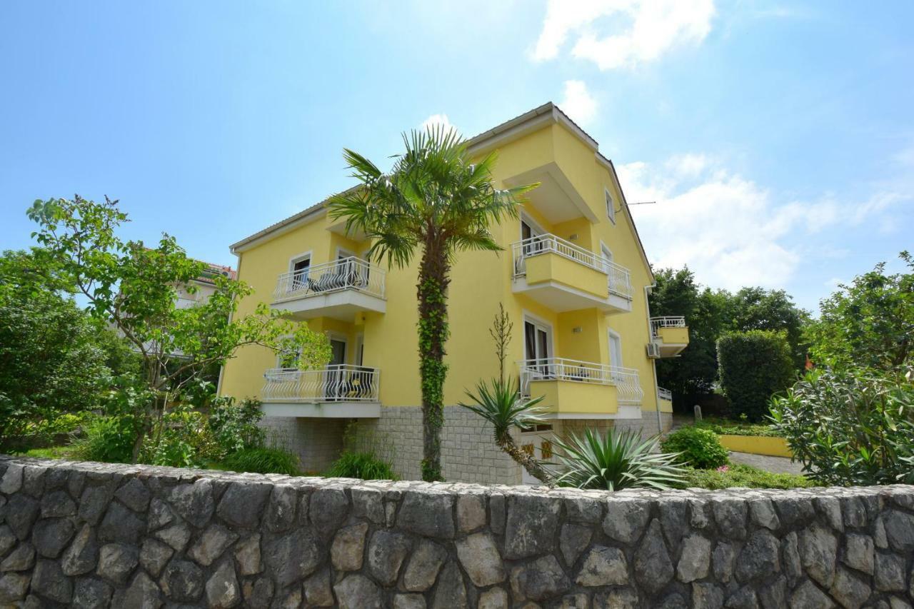 מאלינסקה Apartments Andrea מראה חיצוני תמונה